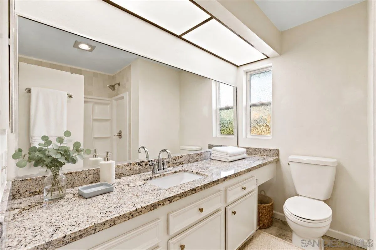 https://cdn.realtyfeed.com/cdn/127/260020829/15df6e4f474a92a506dccaa4cfa4164b.webp