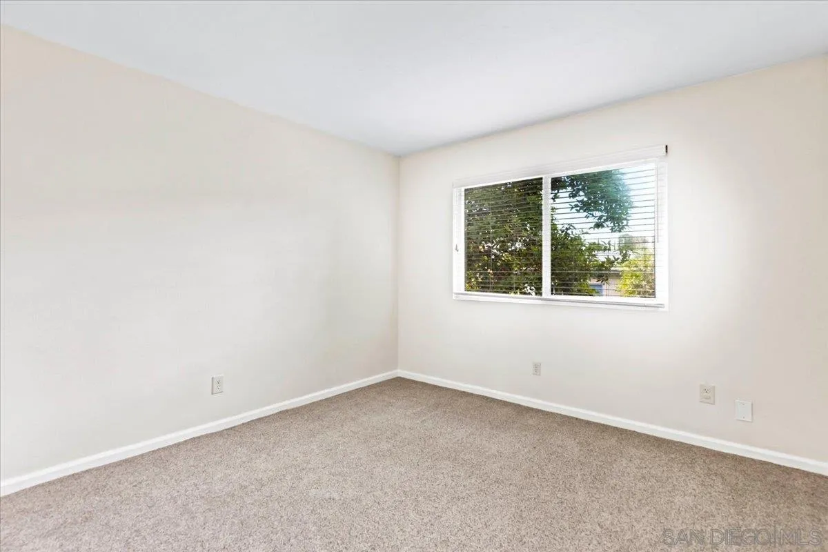 https://cdn.realtyfeed.com/cdn/127/260020829/83b3b15998cfd93faa5fa9c5ccead785.webp