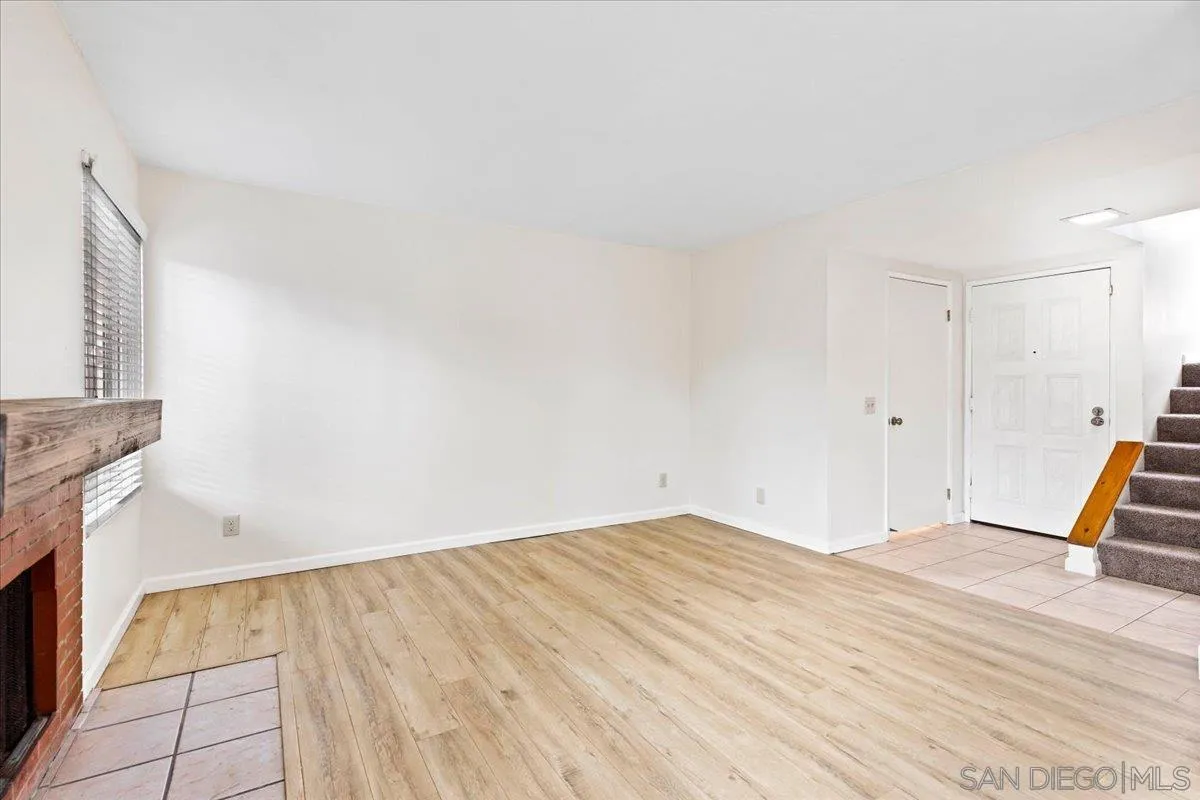 https://cdn.realtyfeed.com/cdn/127/260020829/8b95cc9a880833a461413e6f0d97b6a6.webp