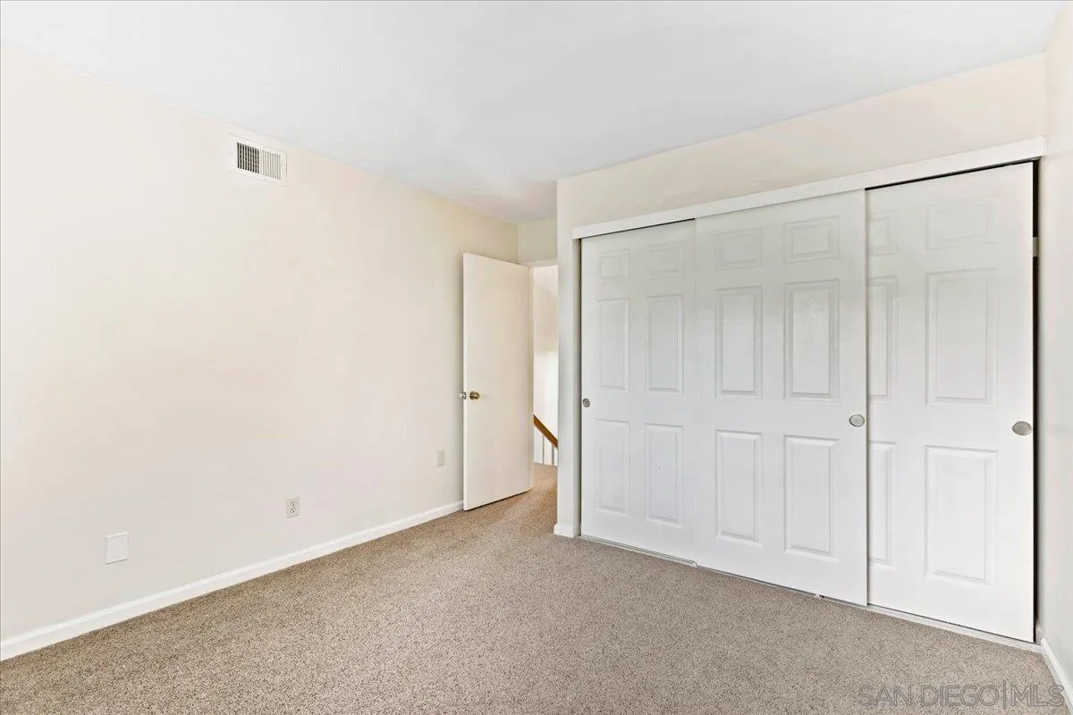 https://cdn.realtyfeed.com/cdn/127/260020829/9afdf156f6a958a0fe3d4744a4003d48.webp