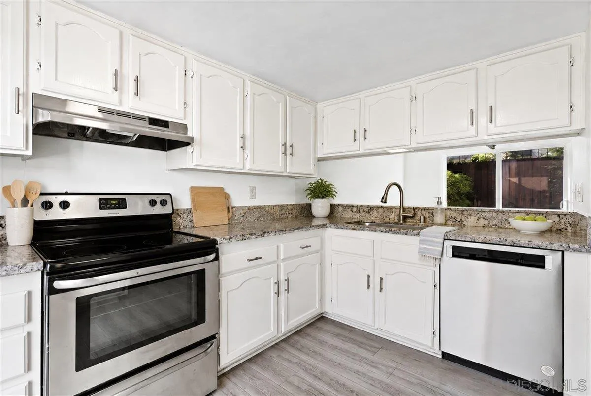 https://cdn.realtyfeed.com/cdn/127/260020829/f3865c8f64a14422aa72aa90aed021e9.webp