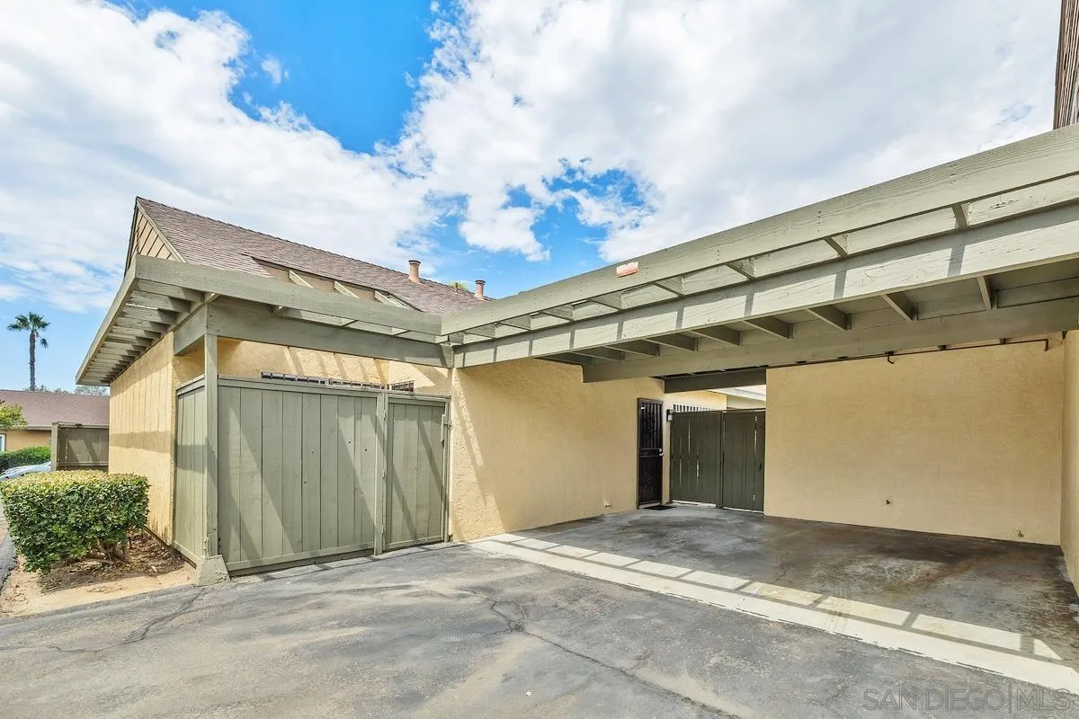 https://cdn.realtyfeed.com/cdn/127/260020830/96e1fe30e4ea63308820b2ab68a8d1e7.webp