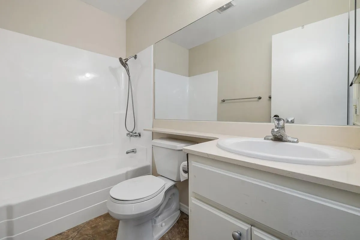 https://cdn.realtyfeed.com/cdn/127/260020830/cf51c9b41d5506d0d0c221bb7a3015ca.webp