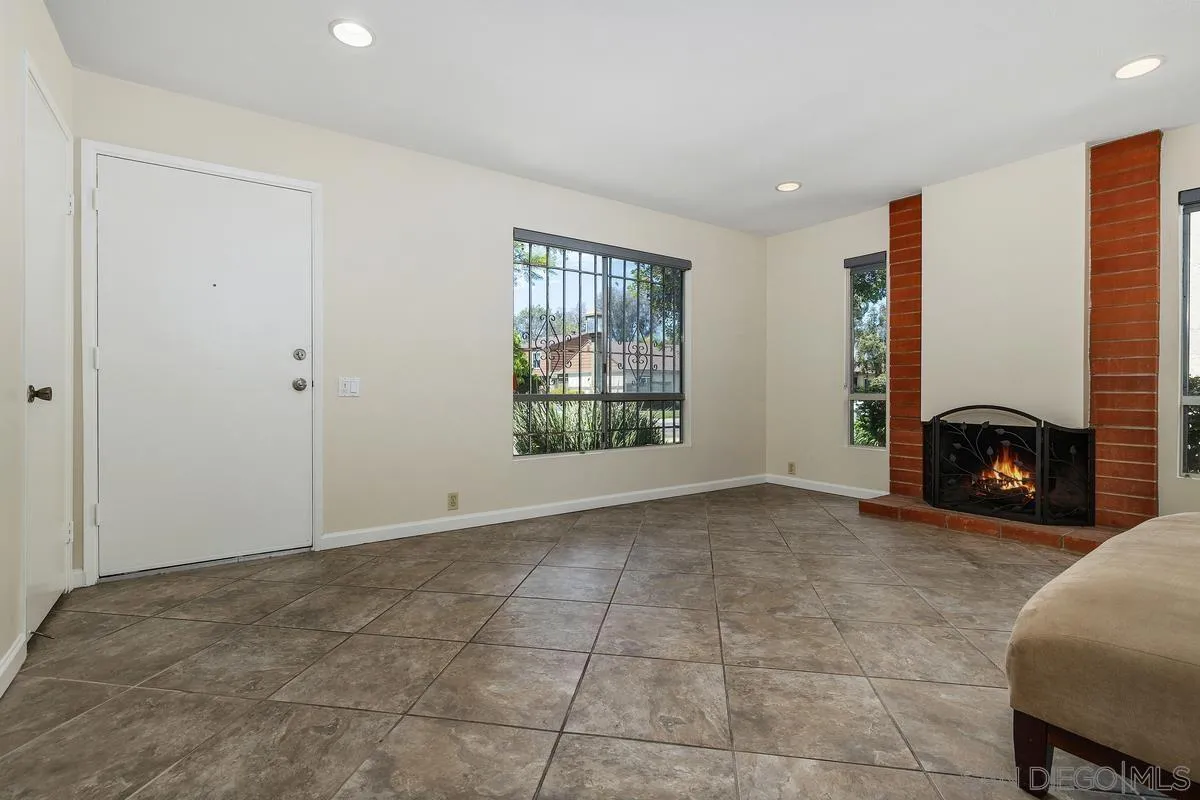 https://cdn.realtyfeed.com/cdn/127/260020830/f7d236531ff92a392c7a8a237120488f.webp