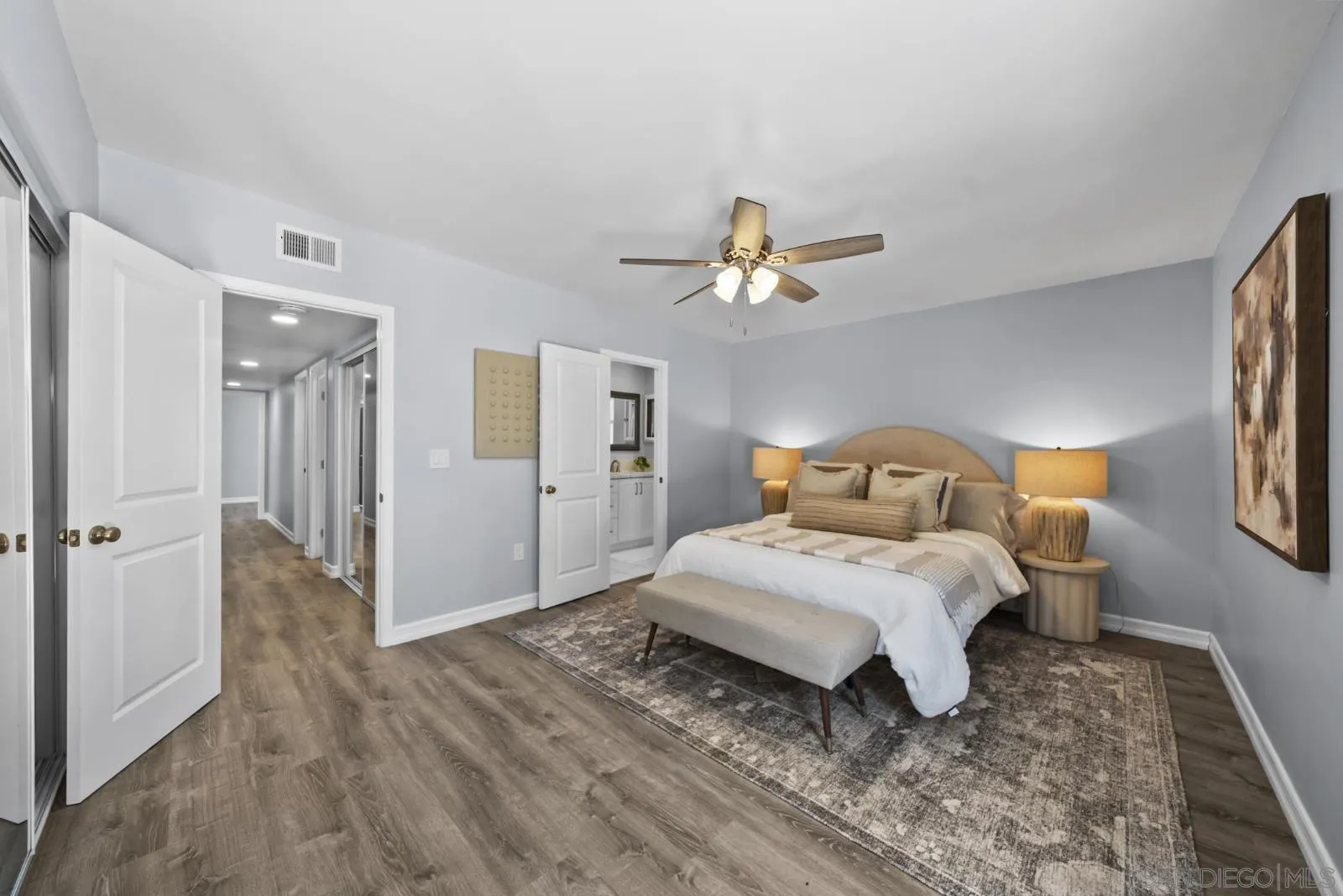 https://cdn.realtyfeed.com/cdn/127/260020833/49d6a8ee8f685560b618dff828d4ce85.webp