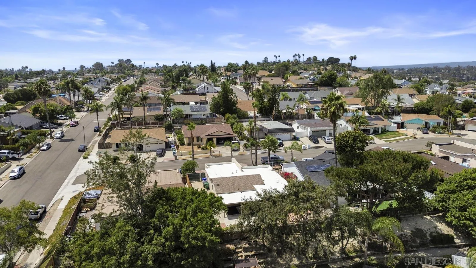 https://cdn.realtyfeed.com/cdn/127/260020833/a5f622fe43cf81d544f8ae17dd36e3a4.webp
