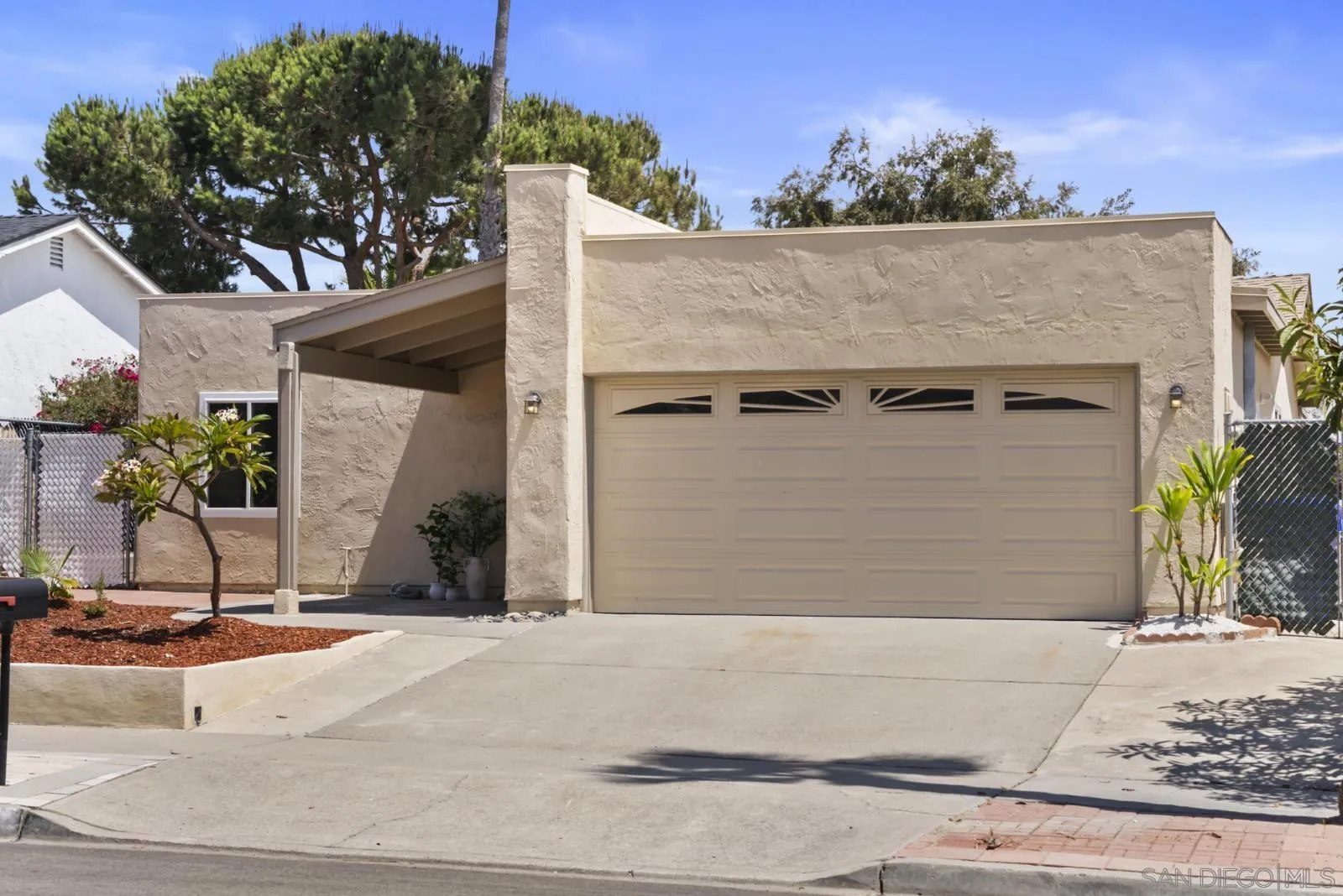 https://cdn.realtyfeed.com/cdn/127/260020833/b20fa4d96c9ac105594e19e5fd3d01a2.webp