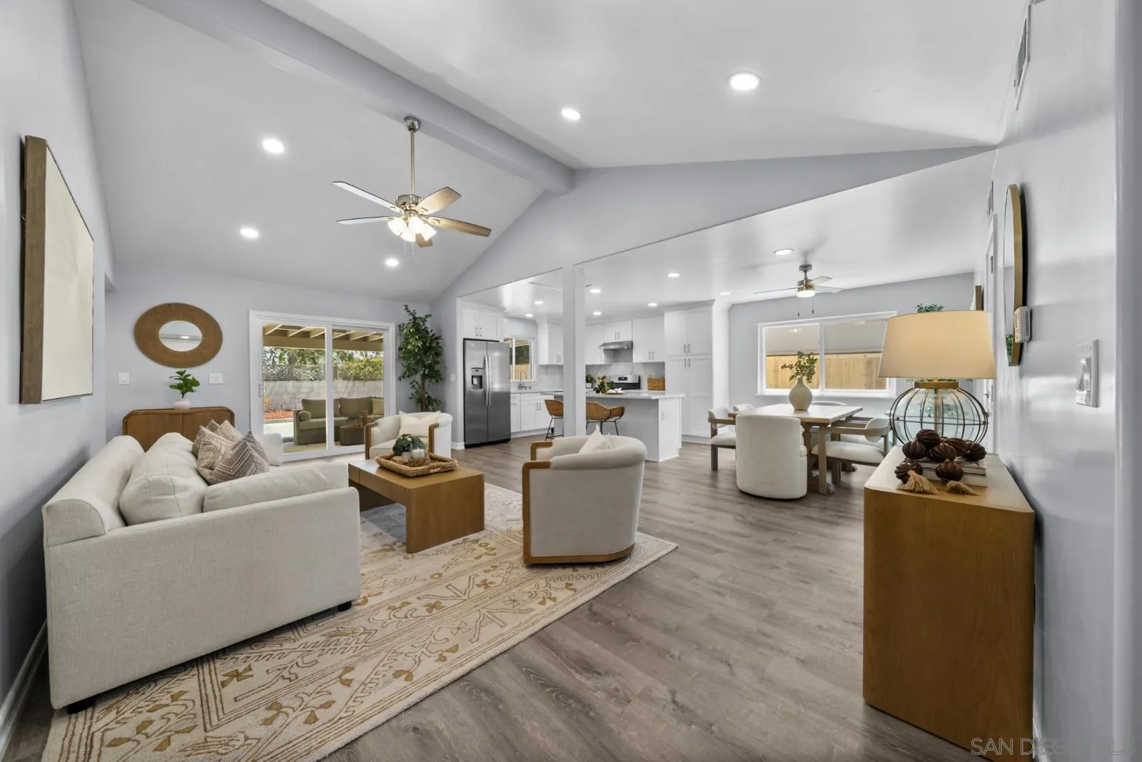 https://cdn.realtyfeed.com/cdn/127/260020833/c7519521cfa6f997023f699b8d3a52f0.webp