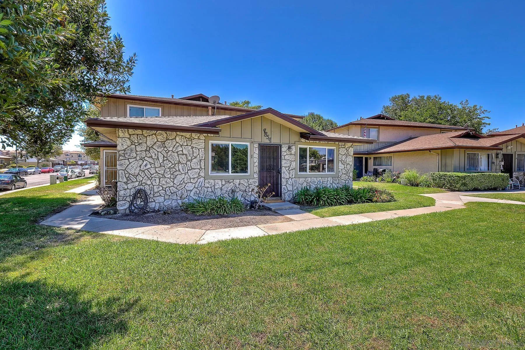 9859 Mission Vega Road Unit 1, Santee, CA 92071 - Photo 3 of 25, Santee, CA