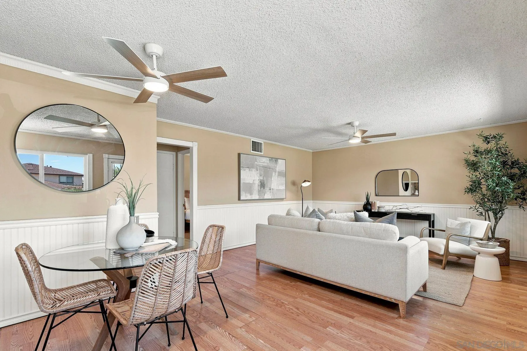 https://cdn.realtyfeed.com/cdn/127/260020834/76c3dfb69037dc7301ea81e9112f169a.webp