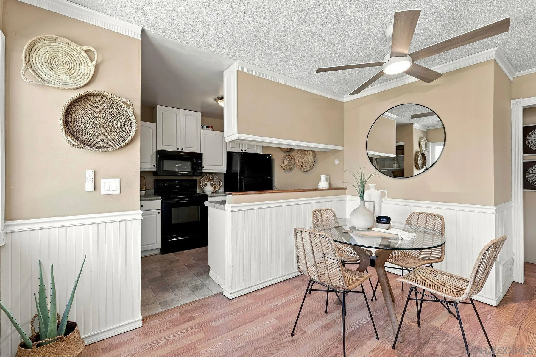 https://cdn.realtyfeed.com/cdn/127/260020834/ea534ba3e83bdb53800add411ca2053b.webp