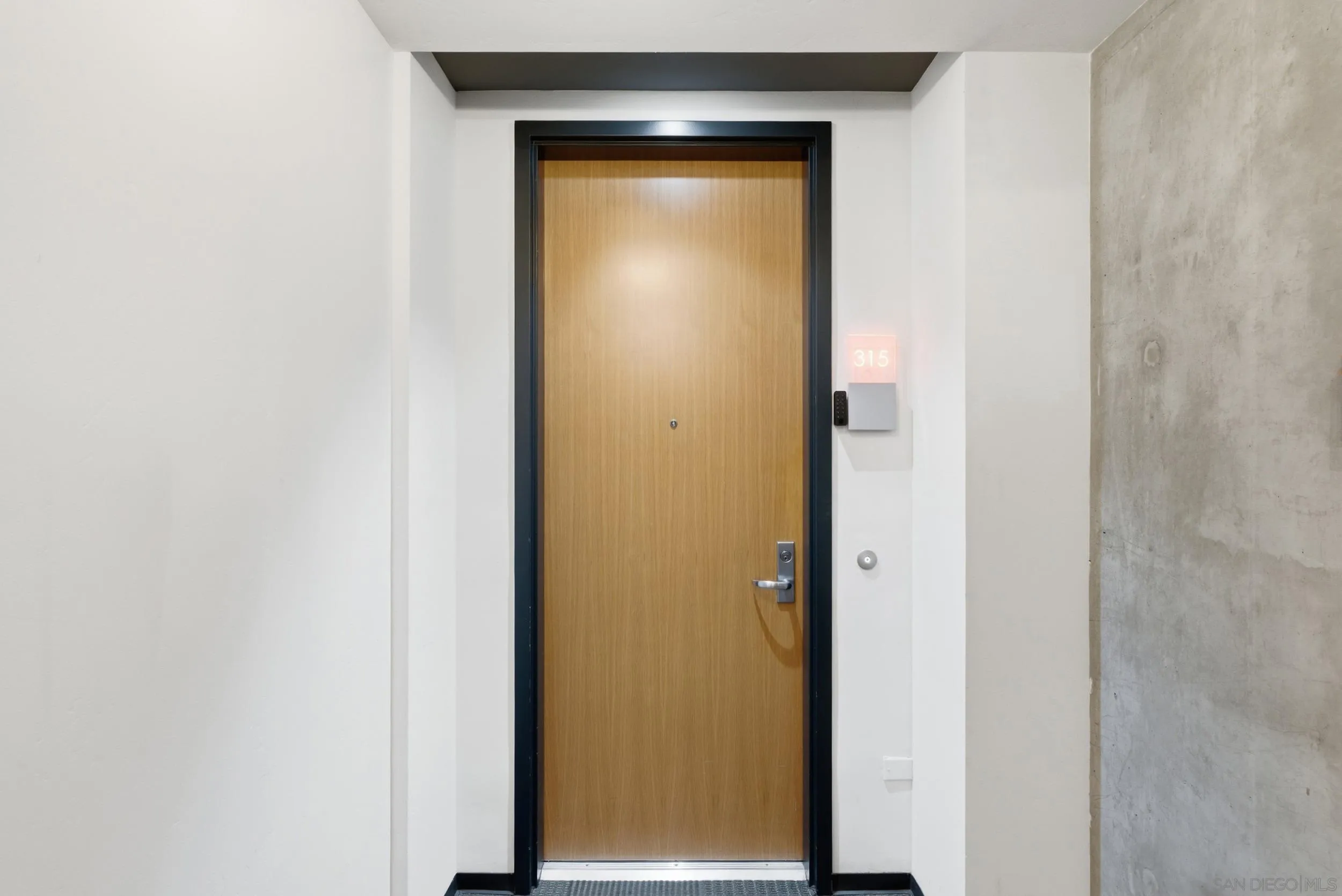 https://cdn.realtyfeed.com/cdn/127/260020835/102504e20aaa1b1e08966631b7f6c7fc.webp
