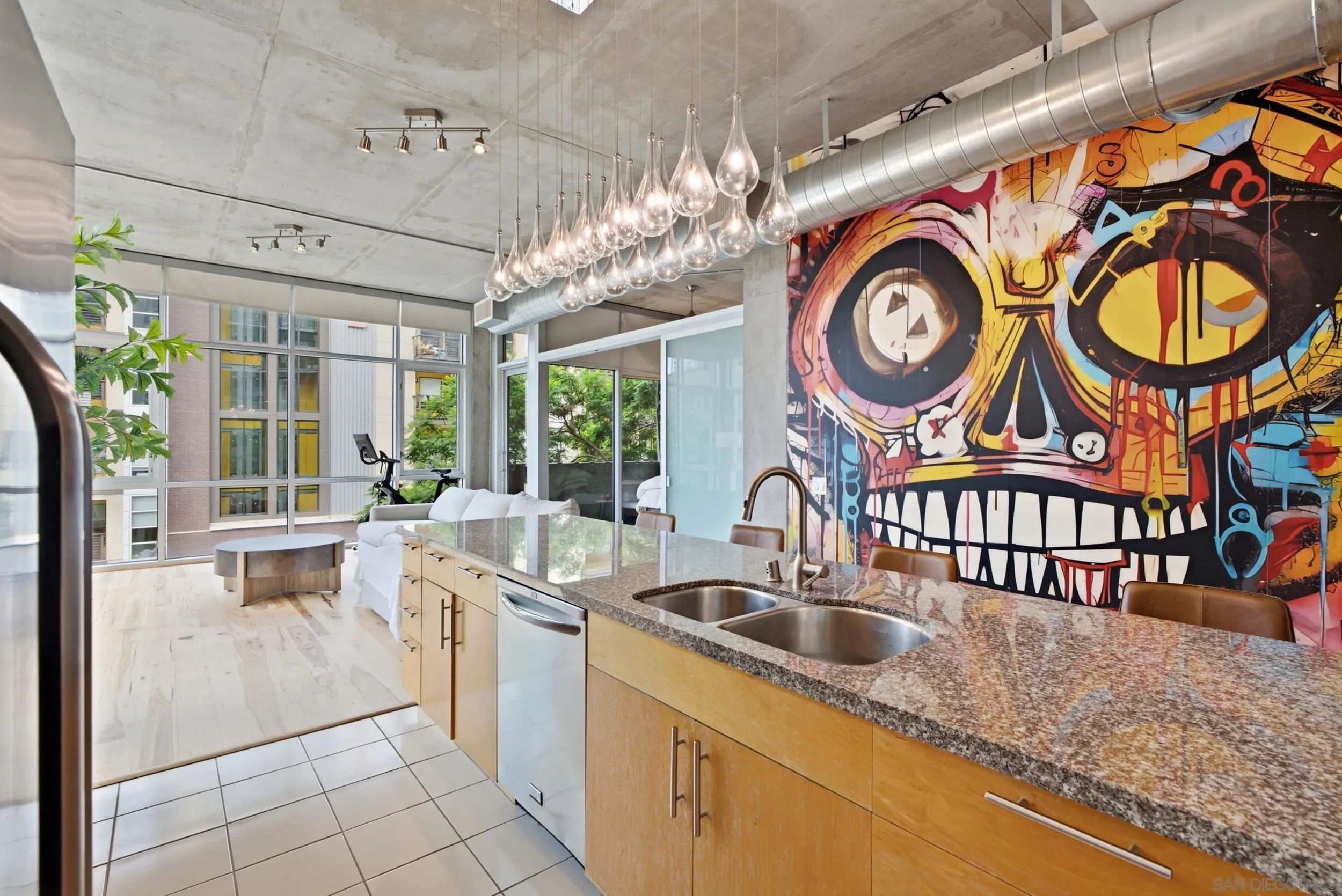 https://cdn.realtyfeed.com/cdn/127/260020835/20f56e208cd320934265d12f2eedd81f.webp