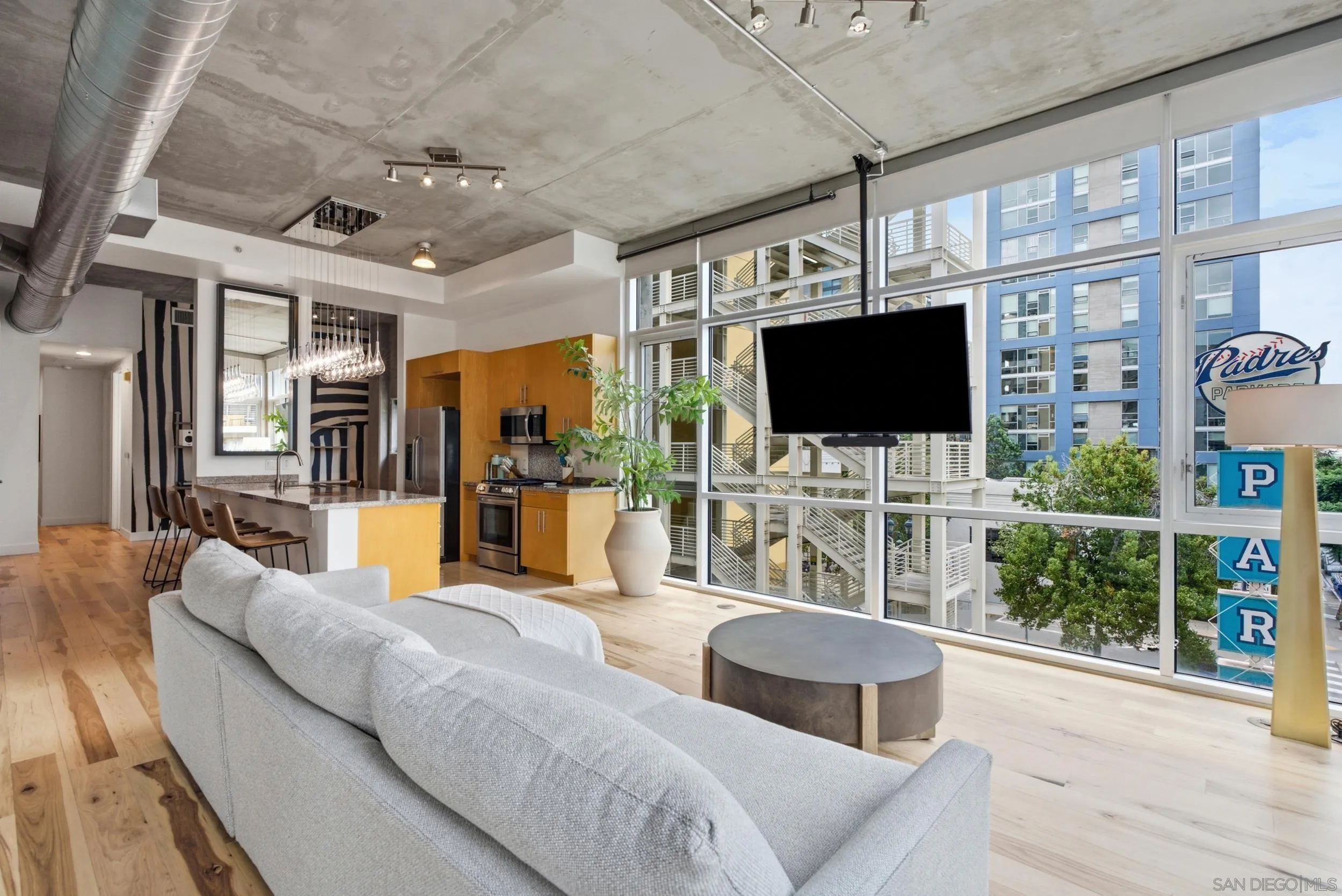 1025 Island Ave Unit 315, San Diego, CA 92101 - Main photo, San Diego, CA