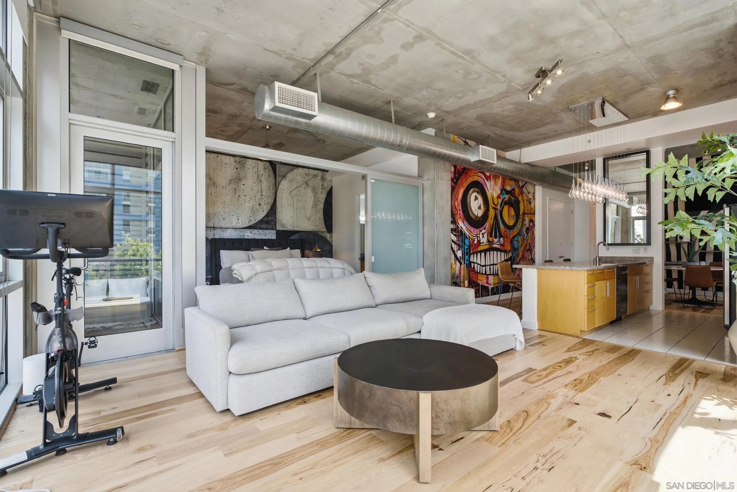 https://cdn.realtyfeed.com/cdn/127/260020835/86b2e92d47b962e75b93e933e6d45eae.webp