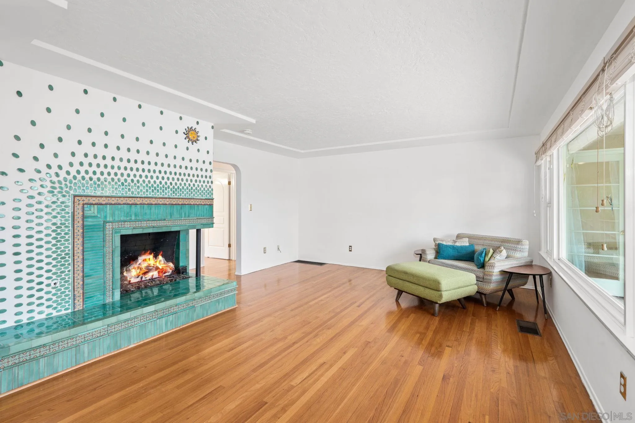 https://cdn.realtyfeed.com/cdn/127/260020836/020955bab8f32ae30fa47f9a2d9aa283.webp