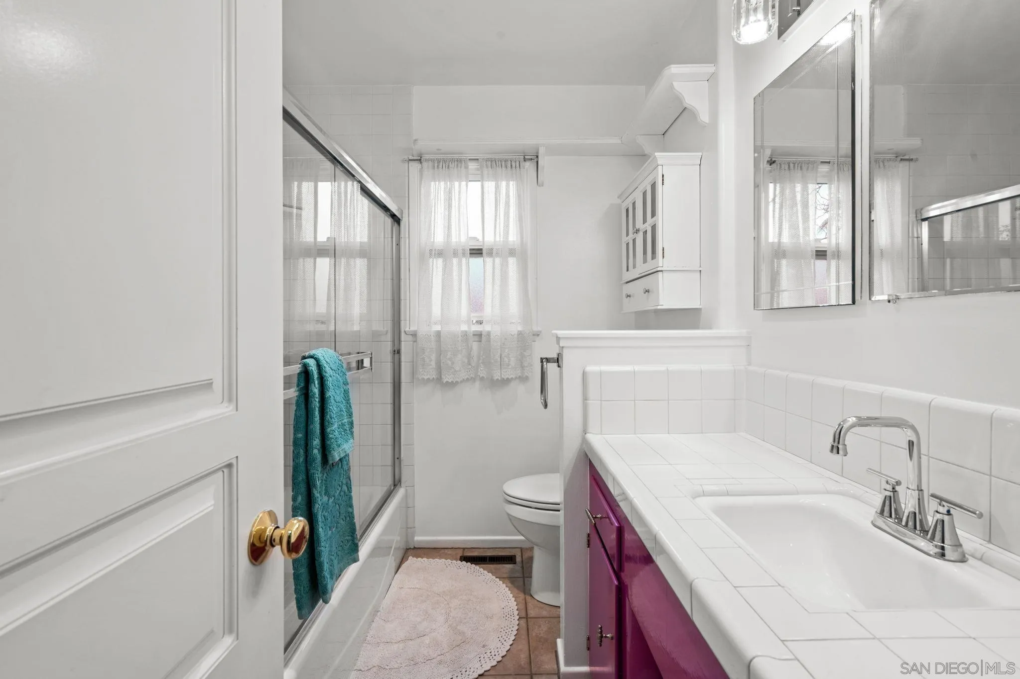 https://cdn.realtyfeed.com/cdn/127/260020836/cea076b6c255993f16ca3407a644f856.webp