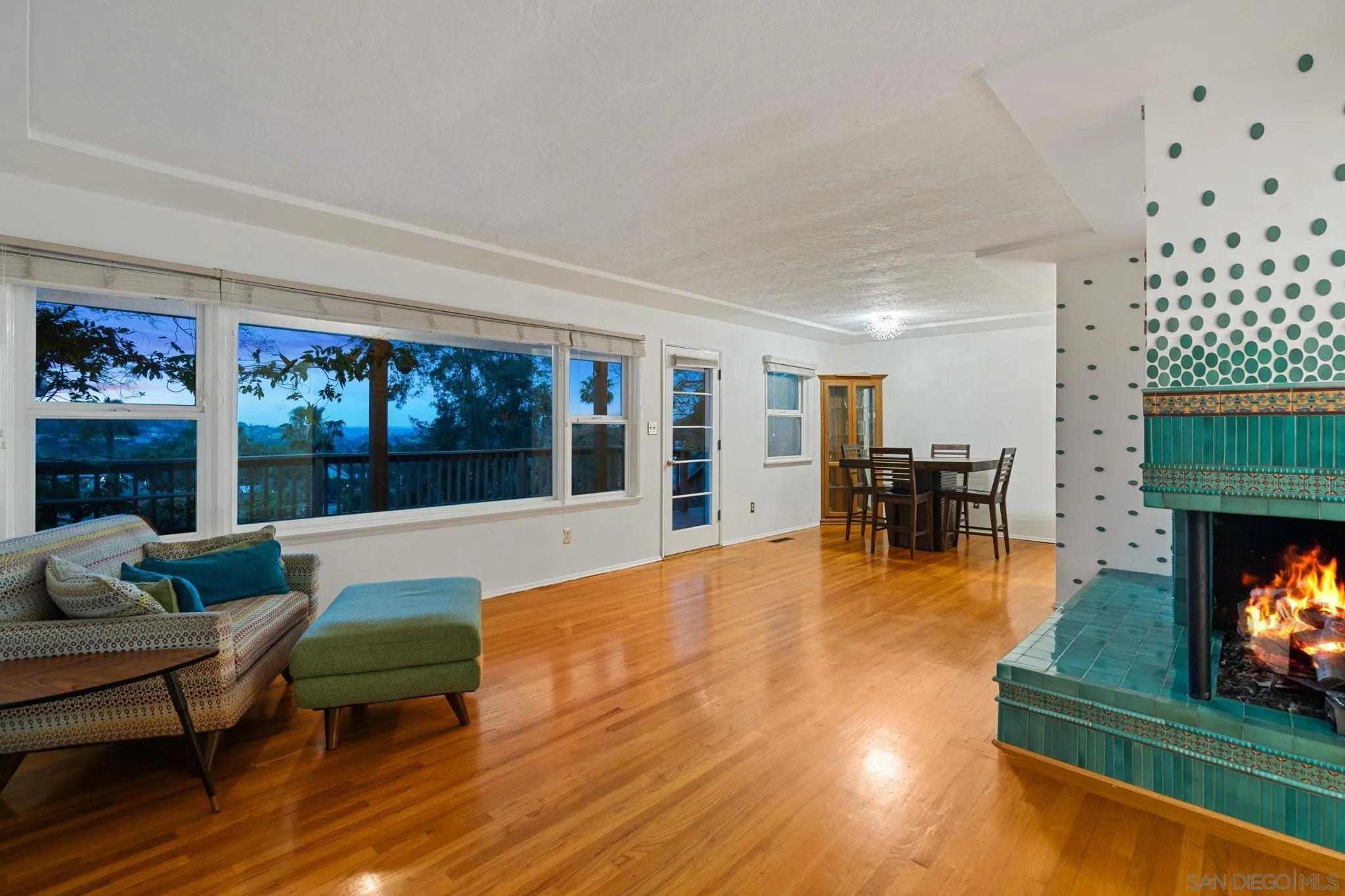 https://cdn.realtyfeed.com/cdn/127/260020836/cf464b5c626b828576c8e7c52181a130.webp