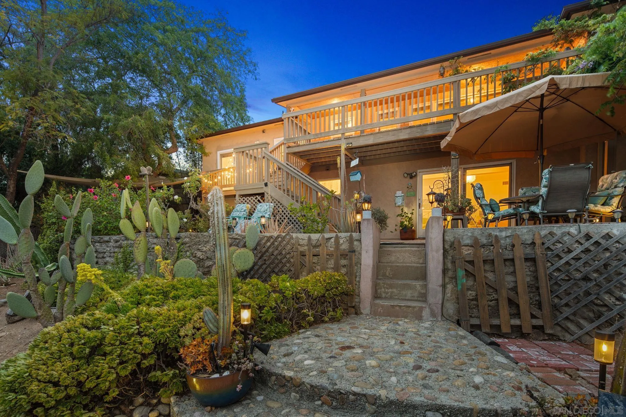 https://cdn.realtyfeed.com/cdn/127/260020836/dafc4f67bc5b93502da1087ccf7750e9.webp