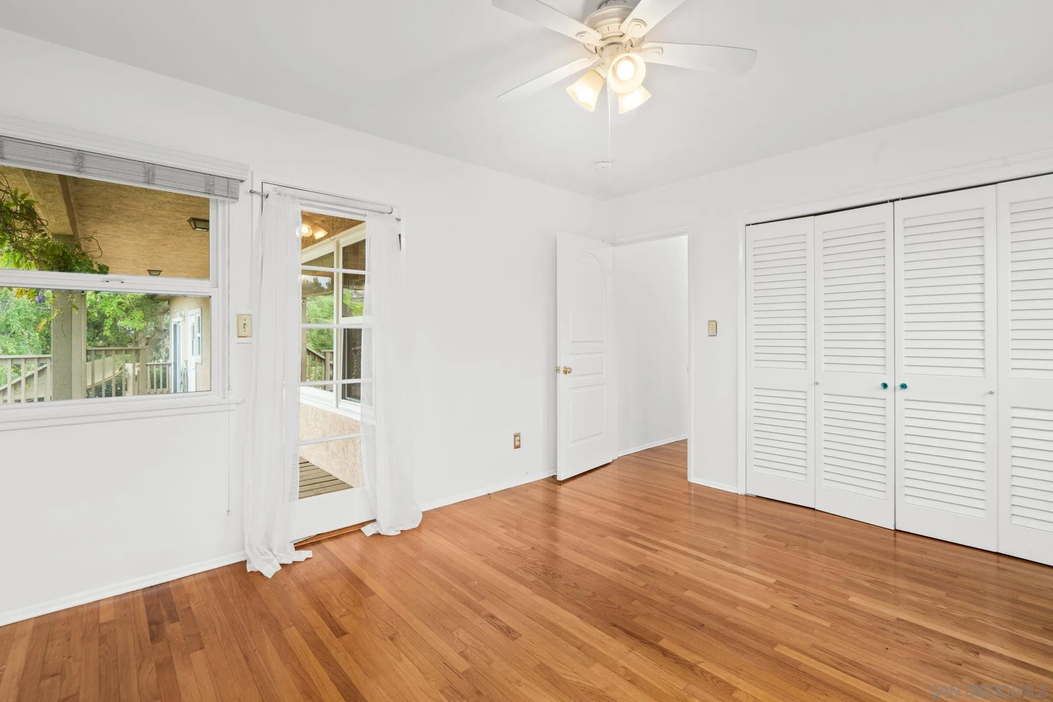 https://cdn.realtyfeed.com/cdn/127/260020836/e60f9dcaf28ed40c82f024d54fcc6f85.webp