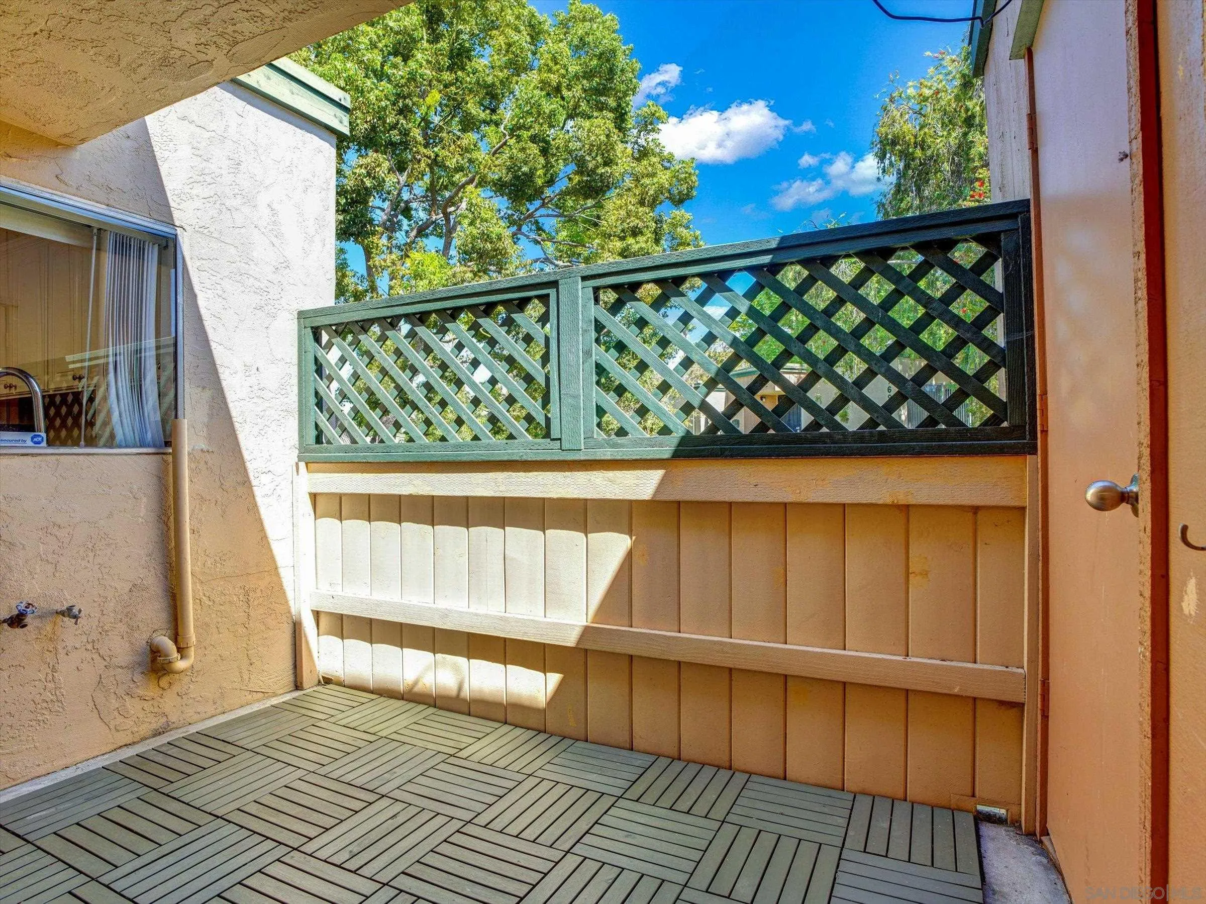 https://cdn.realtyfeed.com/cdn/127/260020839/1c72e7210d8b033a0ad1238077ae1d3a.webp