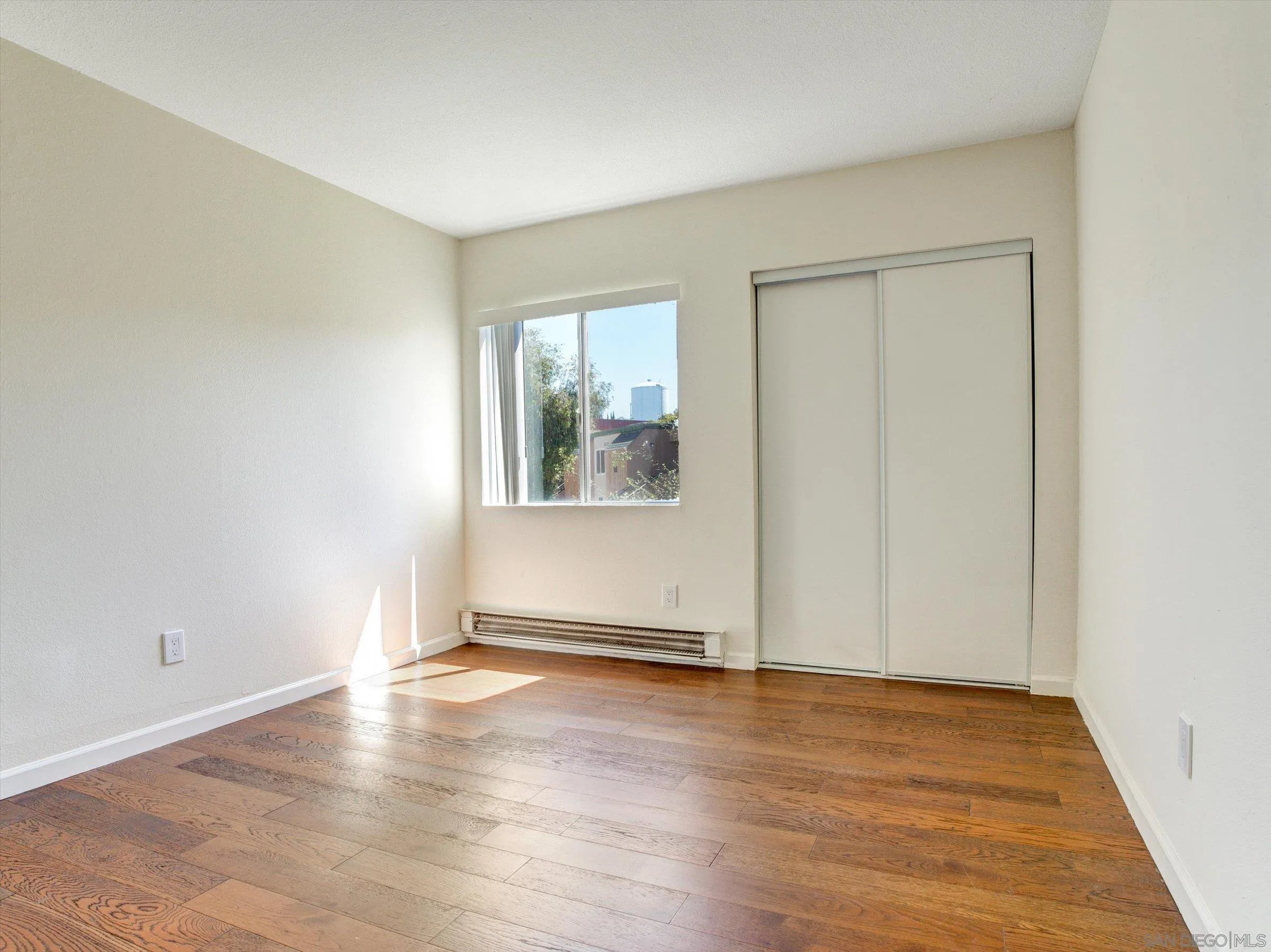 https://cdn.realtyfeed.com/cdn/127/260020839/cba3357833050500a868680e7252721e.webp
