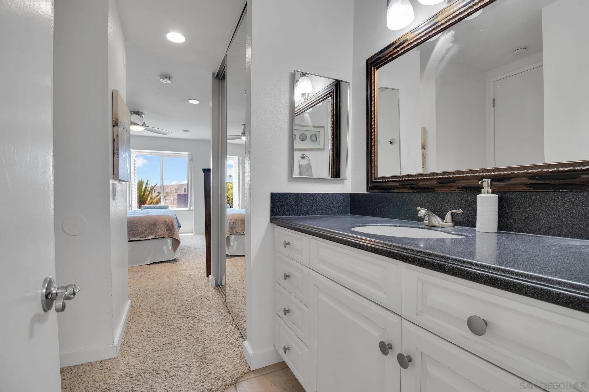 https://cdn.realtyfeed.com/cdn/127/260020841/de975d03ddb3f140846031735c4964eb.webp