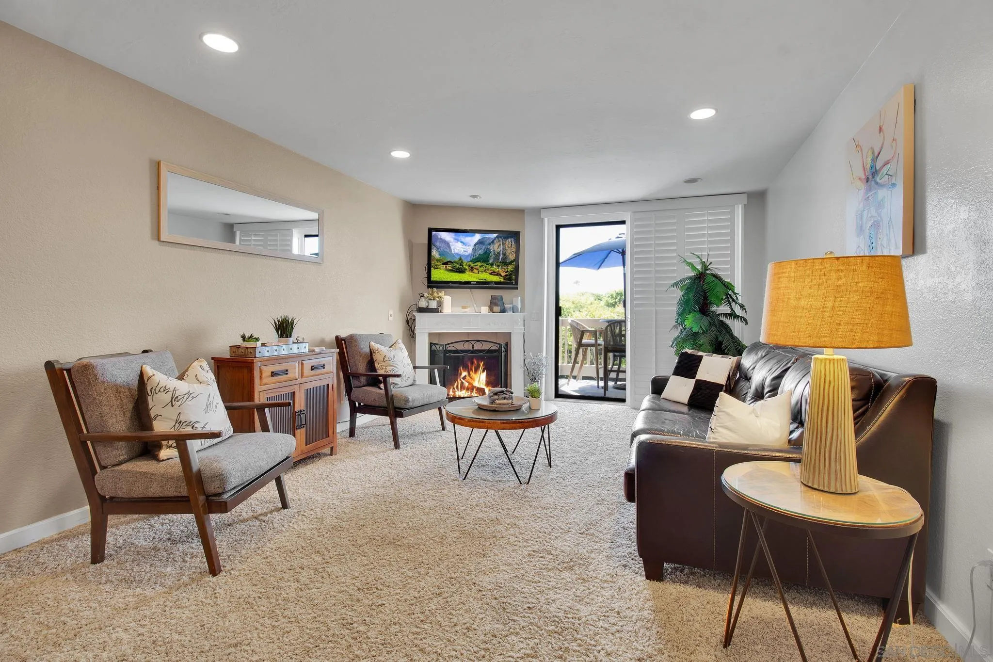 https://cdn.realtyfeed.com/cdn/127/260020841/f5cc87d065de3e36c91b0e22e2f28baf.webp