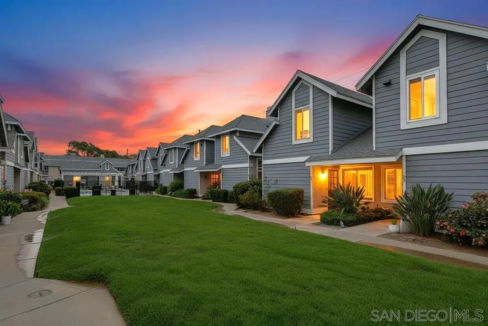13221 Westmark Unit 28, Poway, CA 92064 - Main photo, Poway, CA