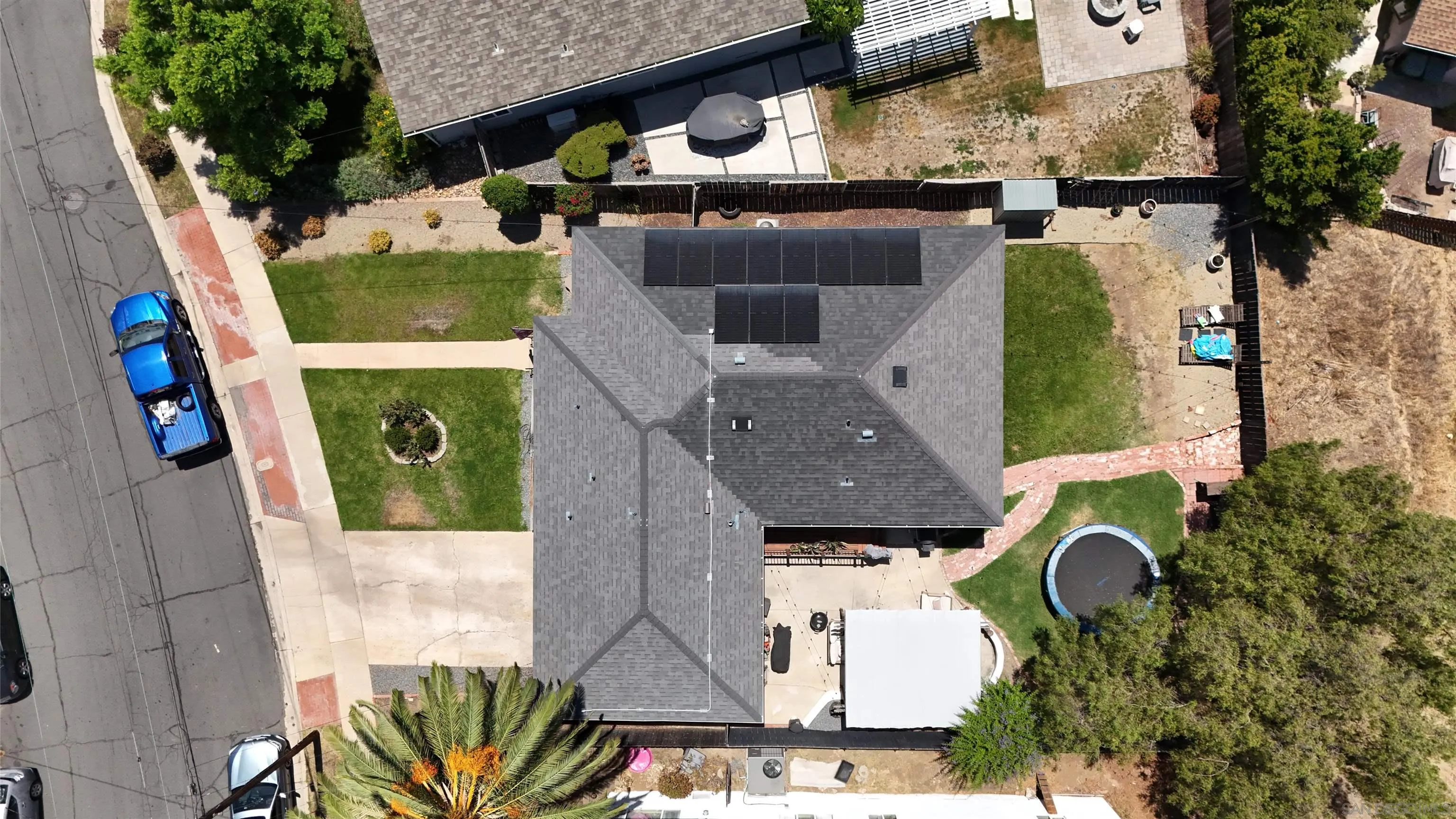 https://cdn.realtyfeed.com/cdn/127/260020844/16c68ef806e1975c999dfd2f81e64a30.webp