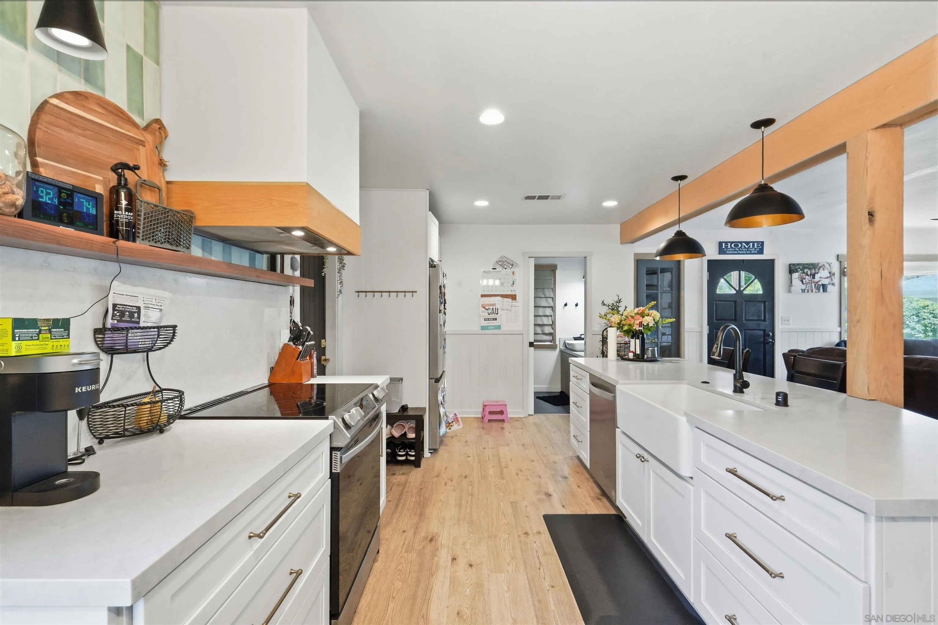 https://cdn.realtyfeed.com/cdn/127/260020844/6a6bd586f21ac788d59f55f317f9dd4d.webp