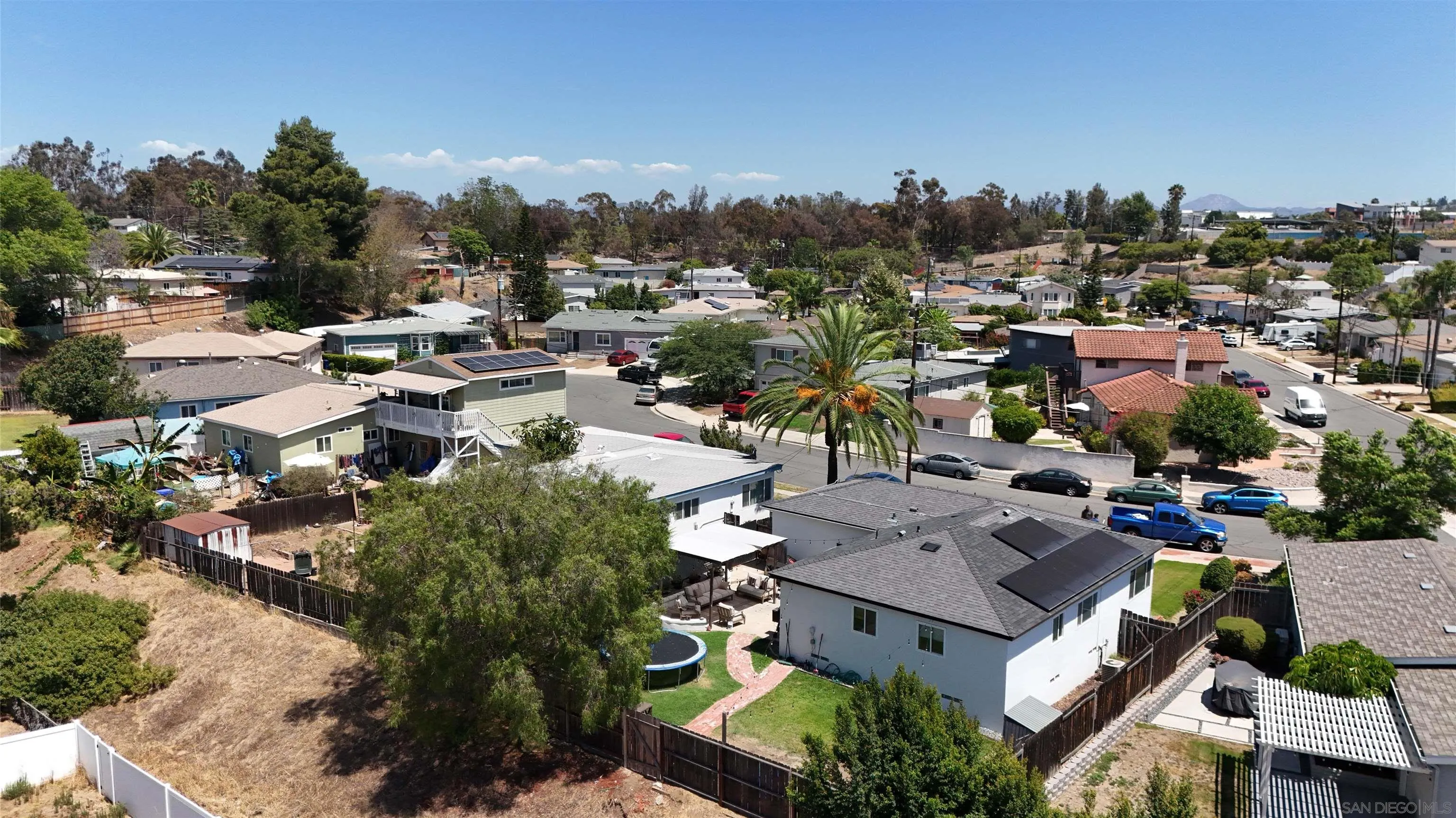 https://cdn.realtyfeed.com/cdn/127/260020844/a36d1db488a980e91936f1d5f8dbdfce.webp