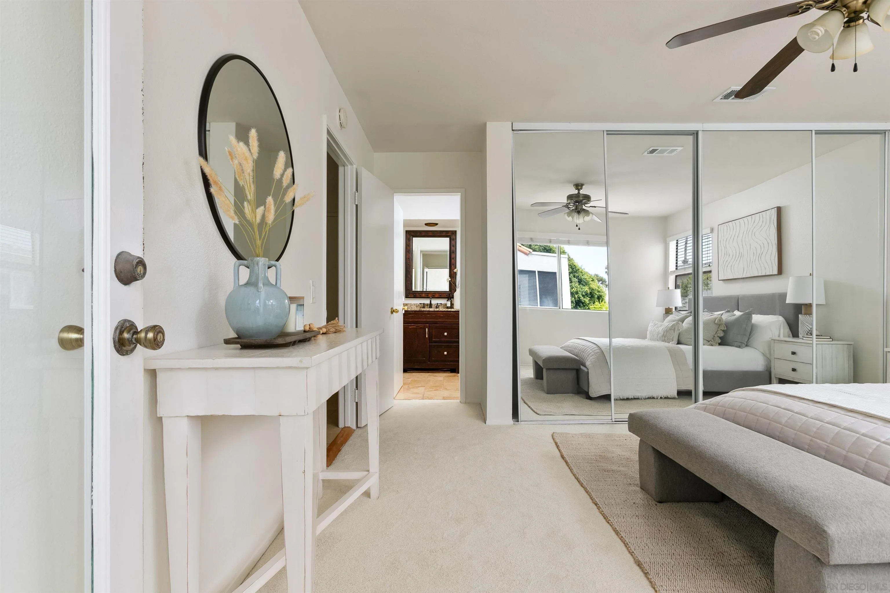 https://cdn.realtyfeed.com/cdn/127/260020846/ac4b141fe4470d0fb711f5c23babf557.webp