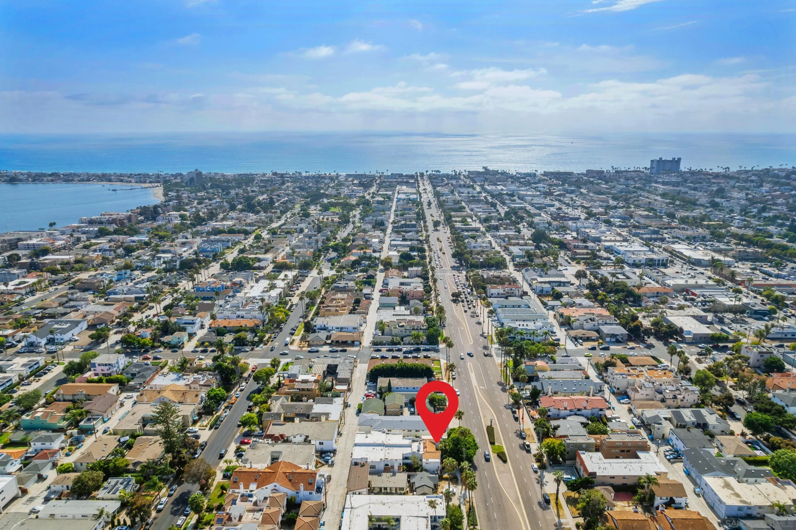 https://cdn.realtyfeed.com/cdn/127/260020846/b94a1ded2b53b3ef920e02614a375e11.webp