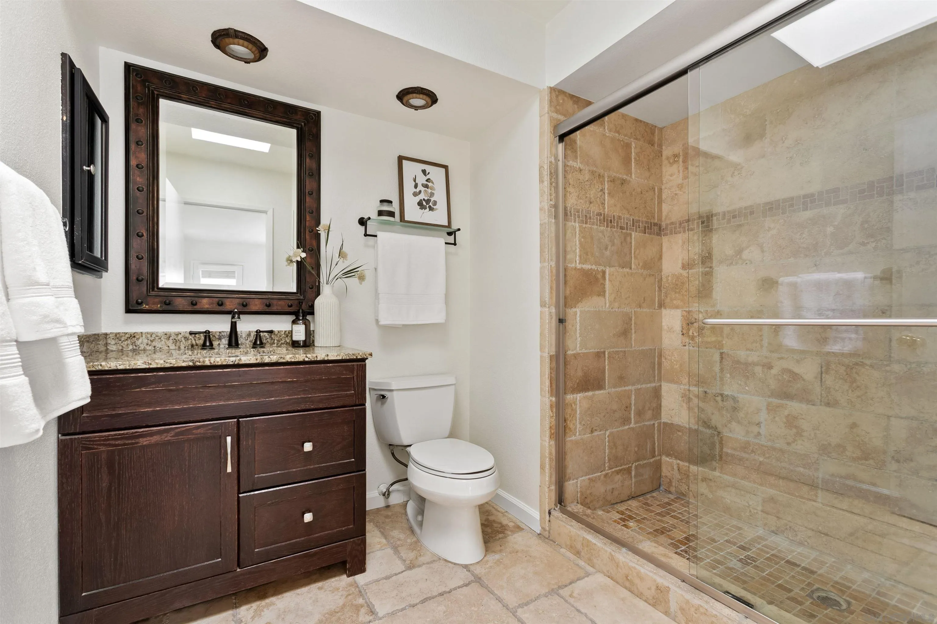 https://cdn.realtyfeed.com/cdn/127/260020846/bf9d5505a10f143b095bd86c0ce2ea8d.webp