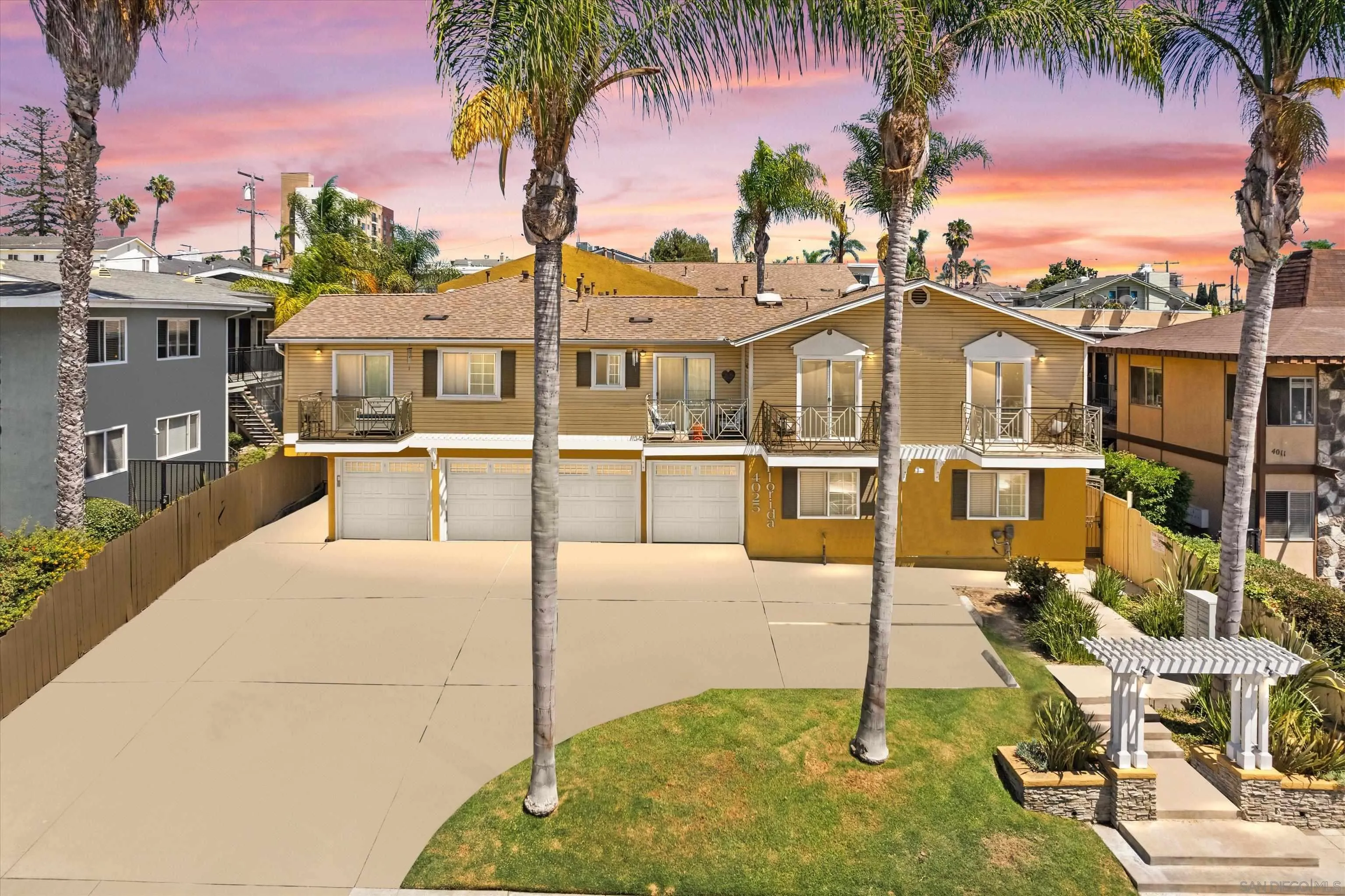 https://cdn.realtyfeed.com/cdn/127/260020847/87a64629d8d8f98a9ad8b0300c0bd738.webp