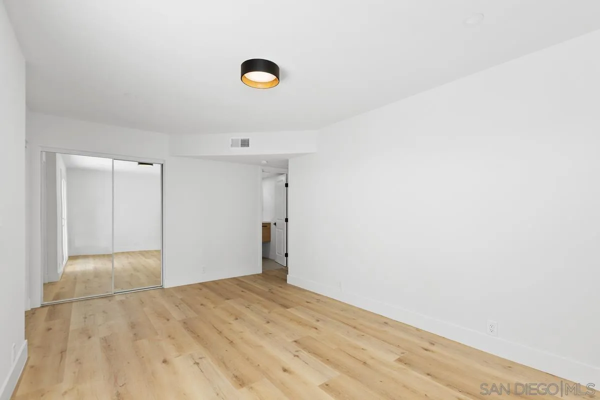 https://cdn.realtyfeed.com/cdn/127/260020848/959a6cd6f87e747133a0eb39f2351279.webp