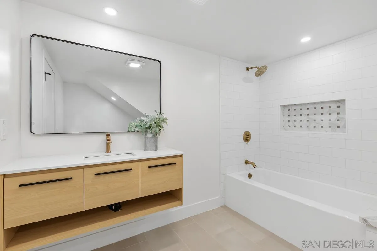https://cdn.realtyfeed.com/cdn/127/260020848/ad3277e62723c0b5b1143d81fee6bd06.webp