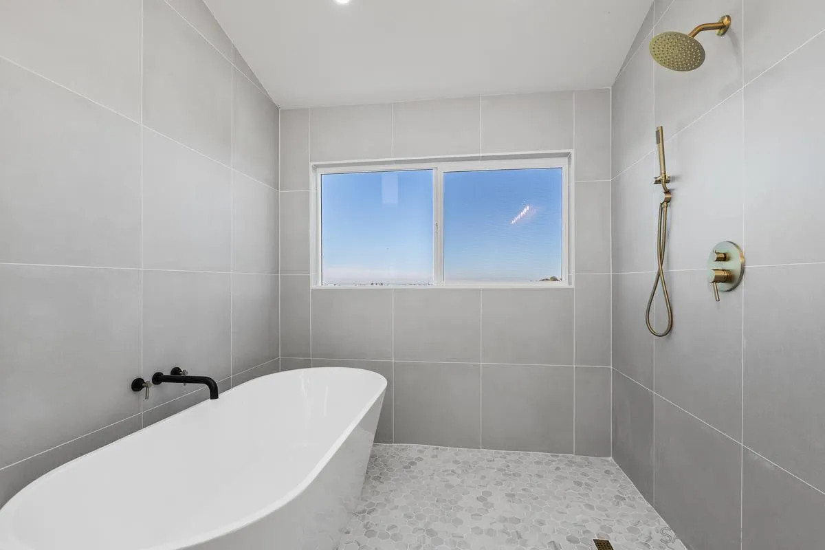 https://cdn.realtyfeed.com/cdn/127/260020848/c29143a28137073228dda53147fab5a9.webp