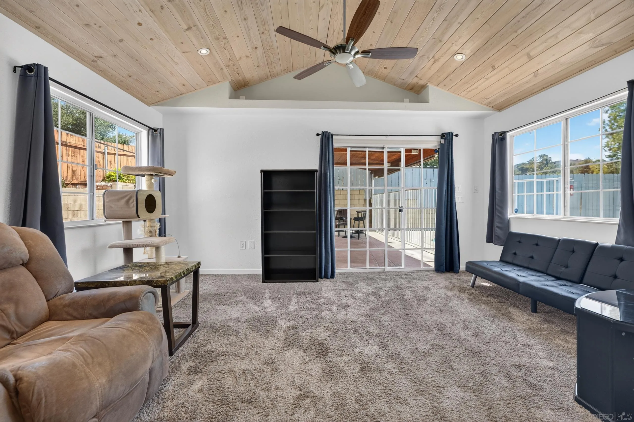 https://cdn.realtyfeed.com/cdn/127/260020850/1435f43a4ffa3e0b5aed2b5a64f80384.webp