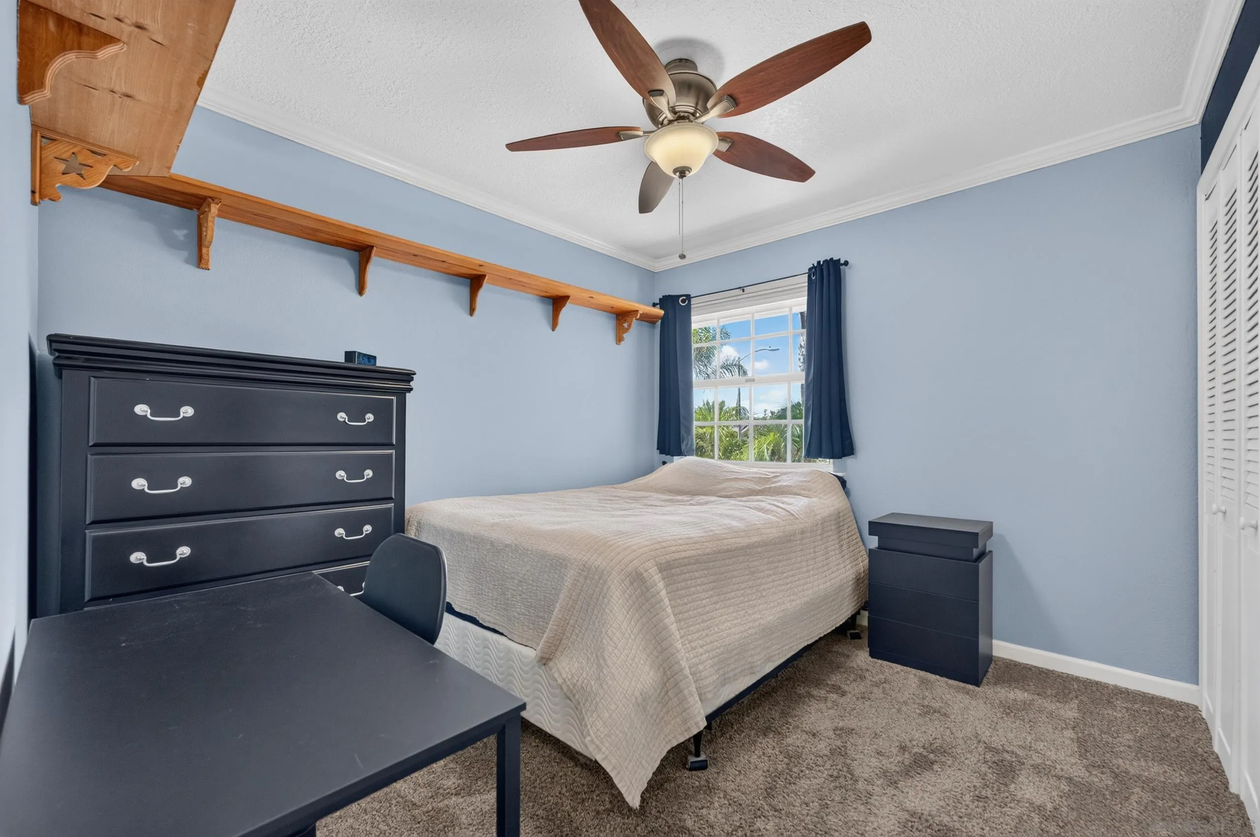 https://cdn.realtyfeed.com/cdn/127/260020850/17bb1564f818aeddce20dde7322f7708.webp