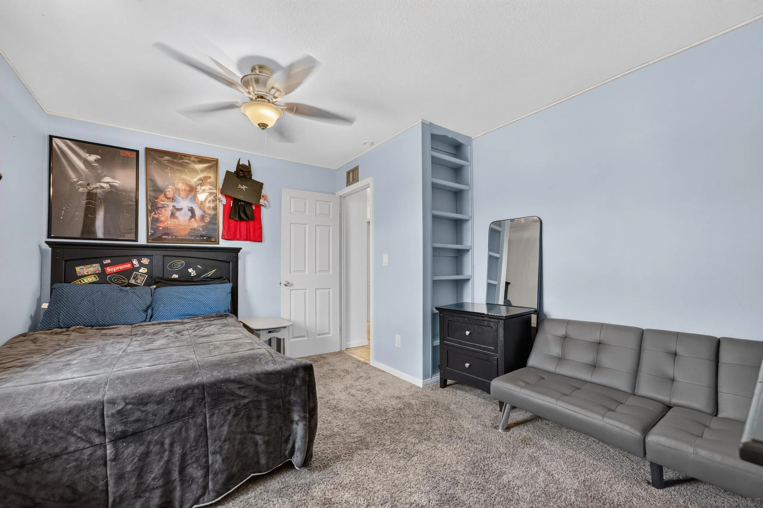 https://cdn.realtyfeed.com/cdn/127/260020850/409bdbe40c7f733522910666aed9d0c1.webp