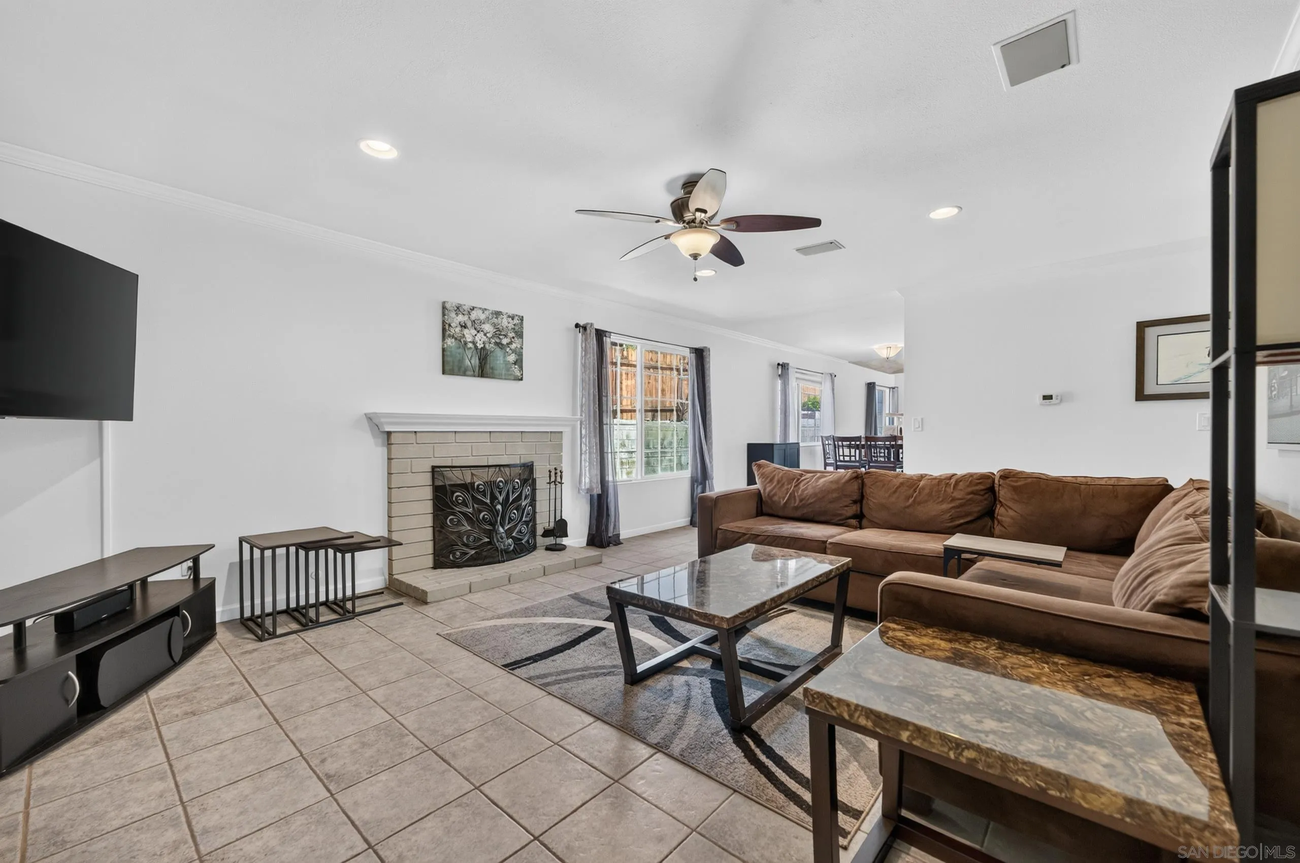 https://cdn.realtyfeed.com/cdn/127/260020850/4fcca7818a8afddf6d26aa22c8824254.webp