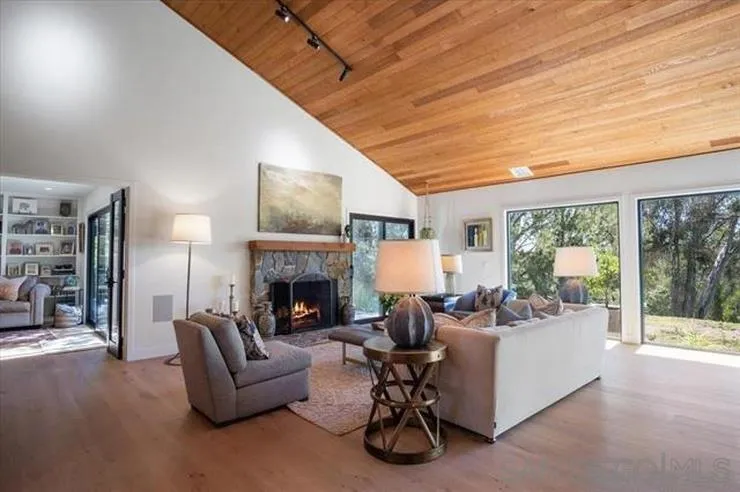 4905 El Arco Iris, RANCHO SANTA FE, CA 92067 - Photo 3 of 29, Rancho Santa Fe, CA