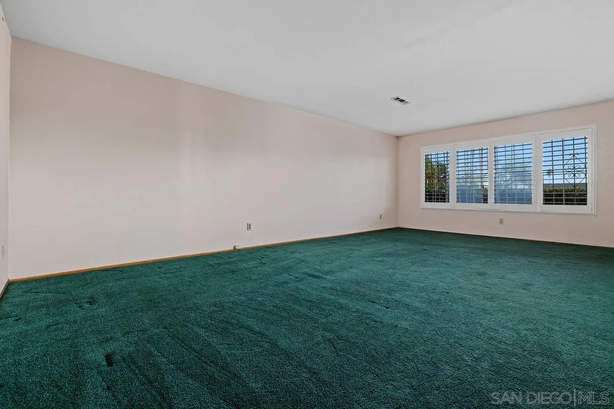 https://cdn.realtyfeed.com/cdn/127/260020860/4e8bd55bd13003b6da59fdb7003d8d84.webp