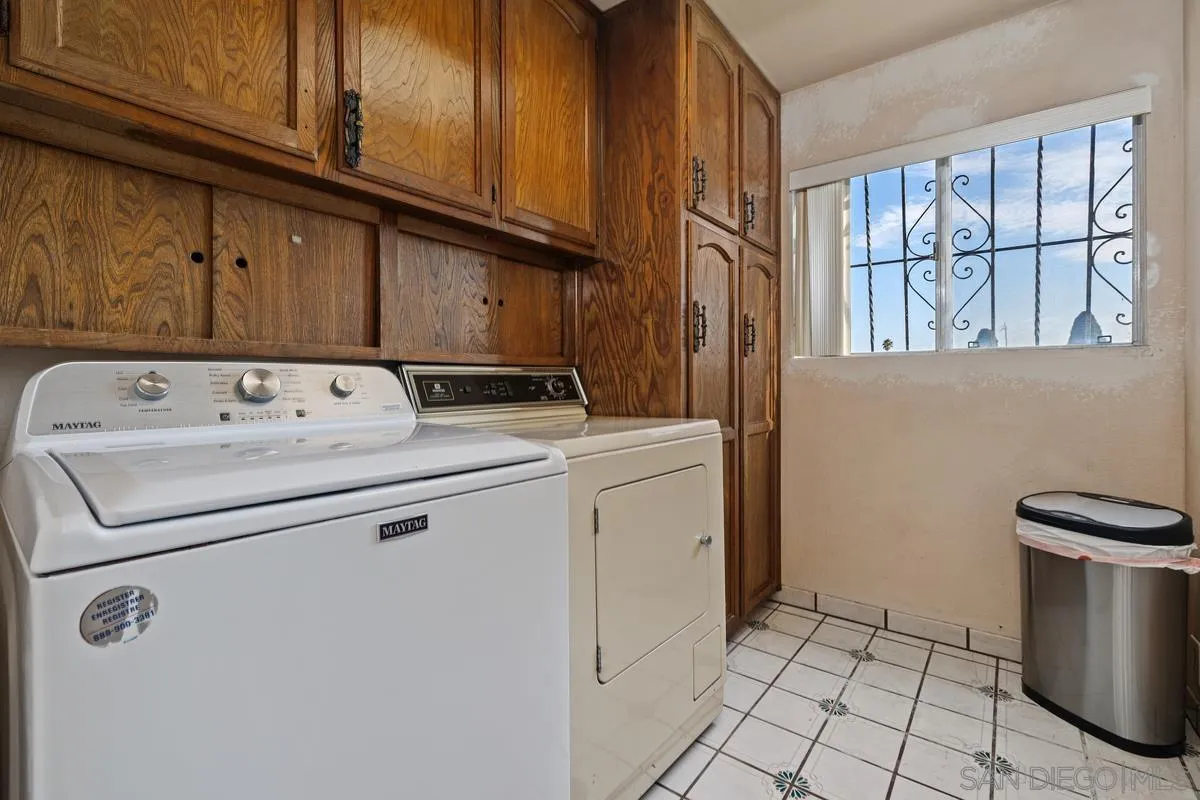 https://cdn.realtyfeed.com/cdn/127/260020860/a89b856c90ddb4b81f0277624103fa64.webp