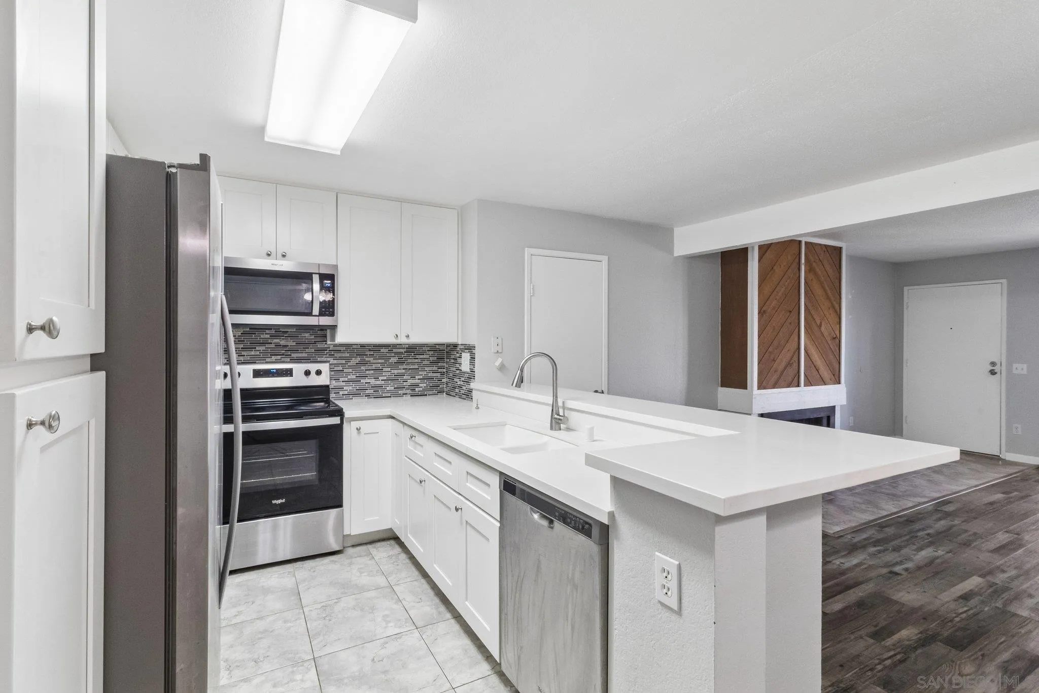 https://cdn.realtyfeed.com/cdn/127/260020864/3e8ec34f6322e5763958cd2ca84f80d6.webp