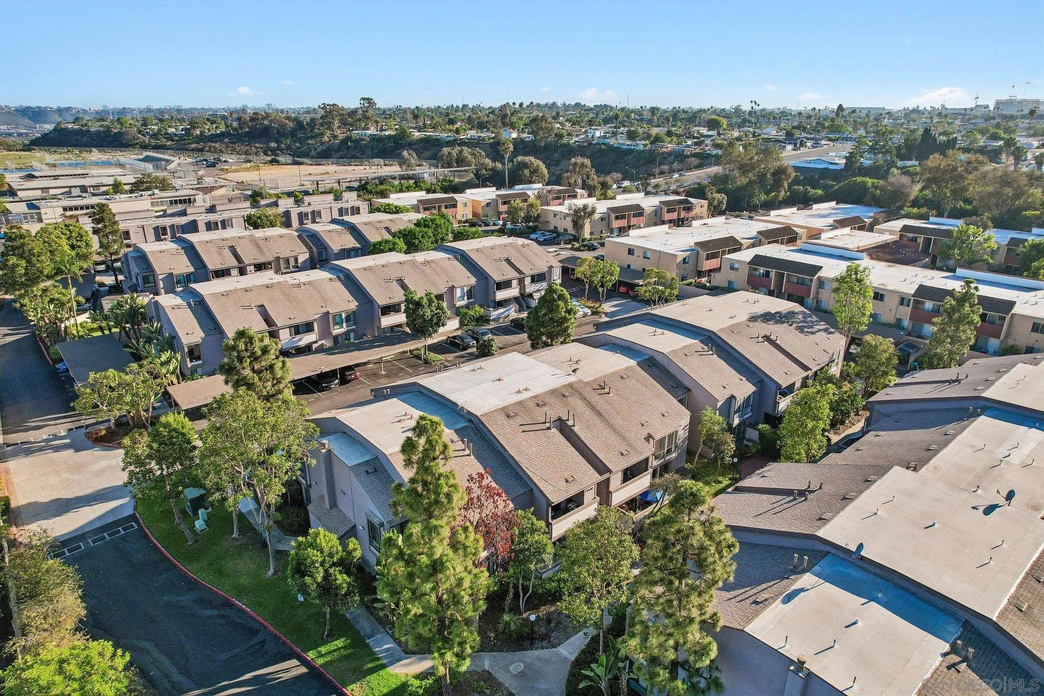 https://cdn.realtyfeed.com/cdn/127/260020864/f1c57e8c1e5b7449e56aedcccc250400.webp