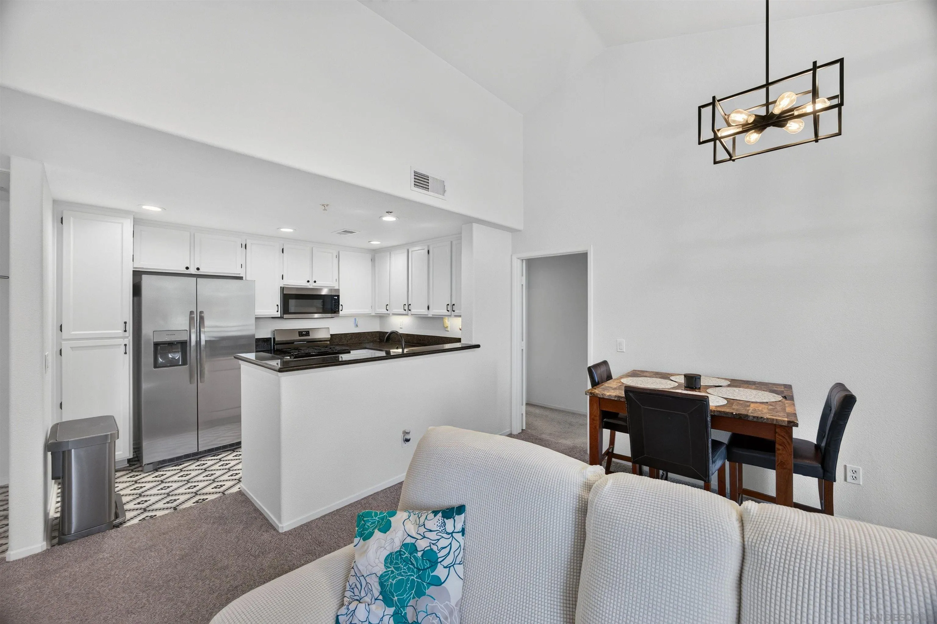 https://cdn.realtyfeed.com/cdn/127/260020866/5279c62efb74e9a81b171cca0a7fa673.webp