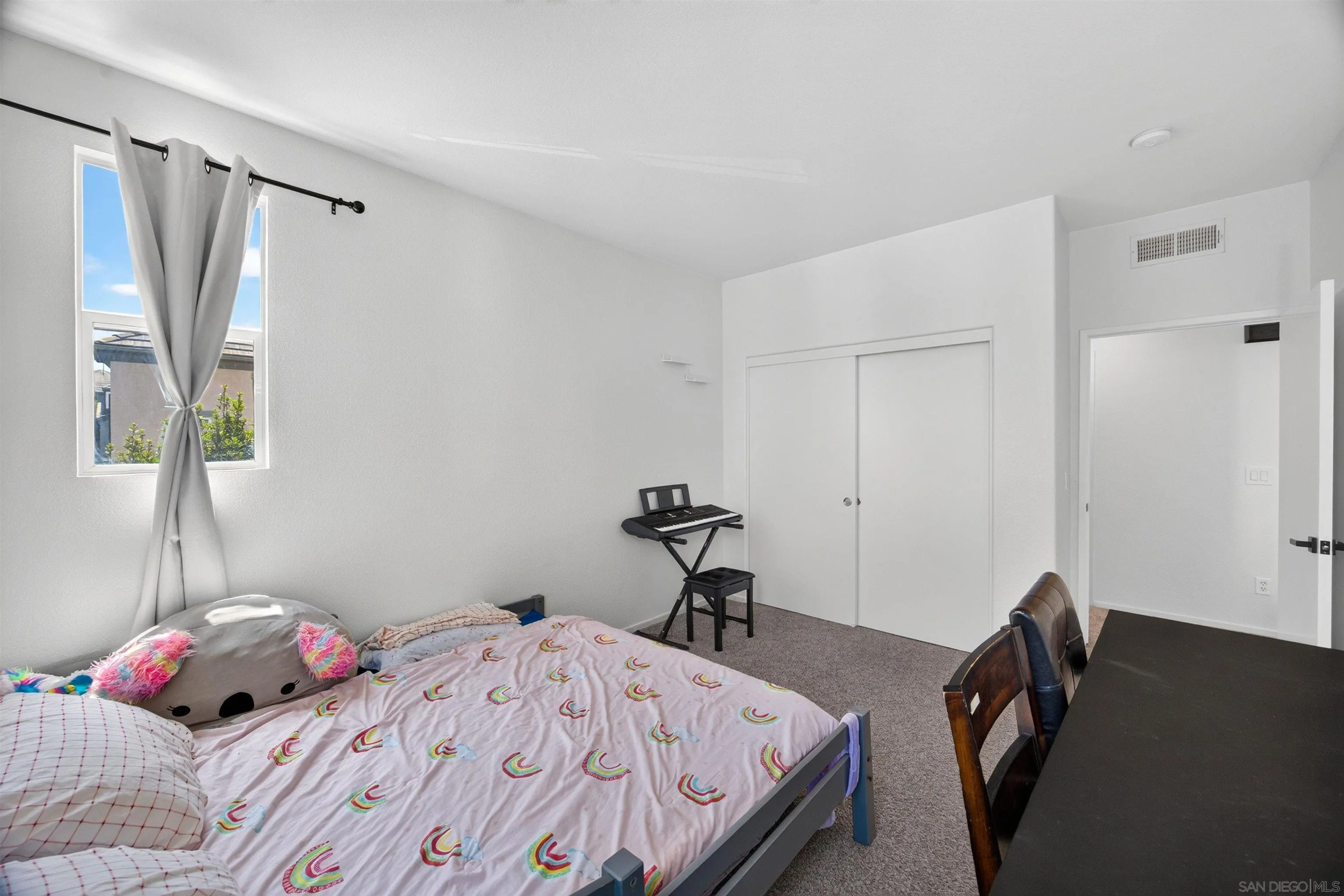 https://cdn.realtyfeed.com/cdn/127/260020866/bb40fdde1536988ca2ab5d14c93fe781.webp